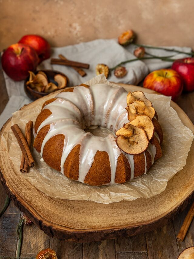 cropped-apple-cider-bundt-cake-2.jpg