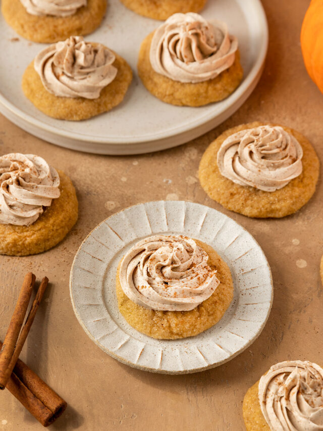 cropped-pumpkin-sugar-cookies-1.jpg