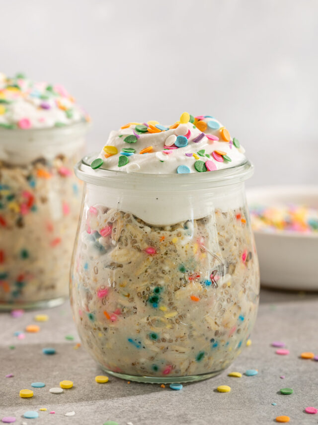 Cake Batter Overnight Oats ShortGirlTallOrder
